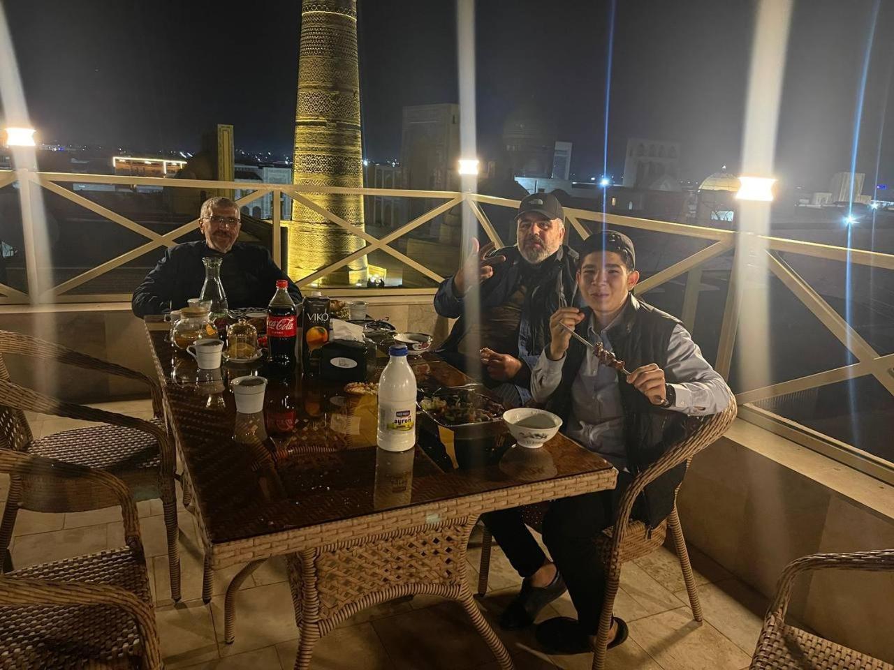 Poyi Kalon Teracce Hotel حلال Buchara Buitenkant foto