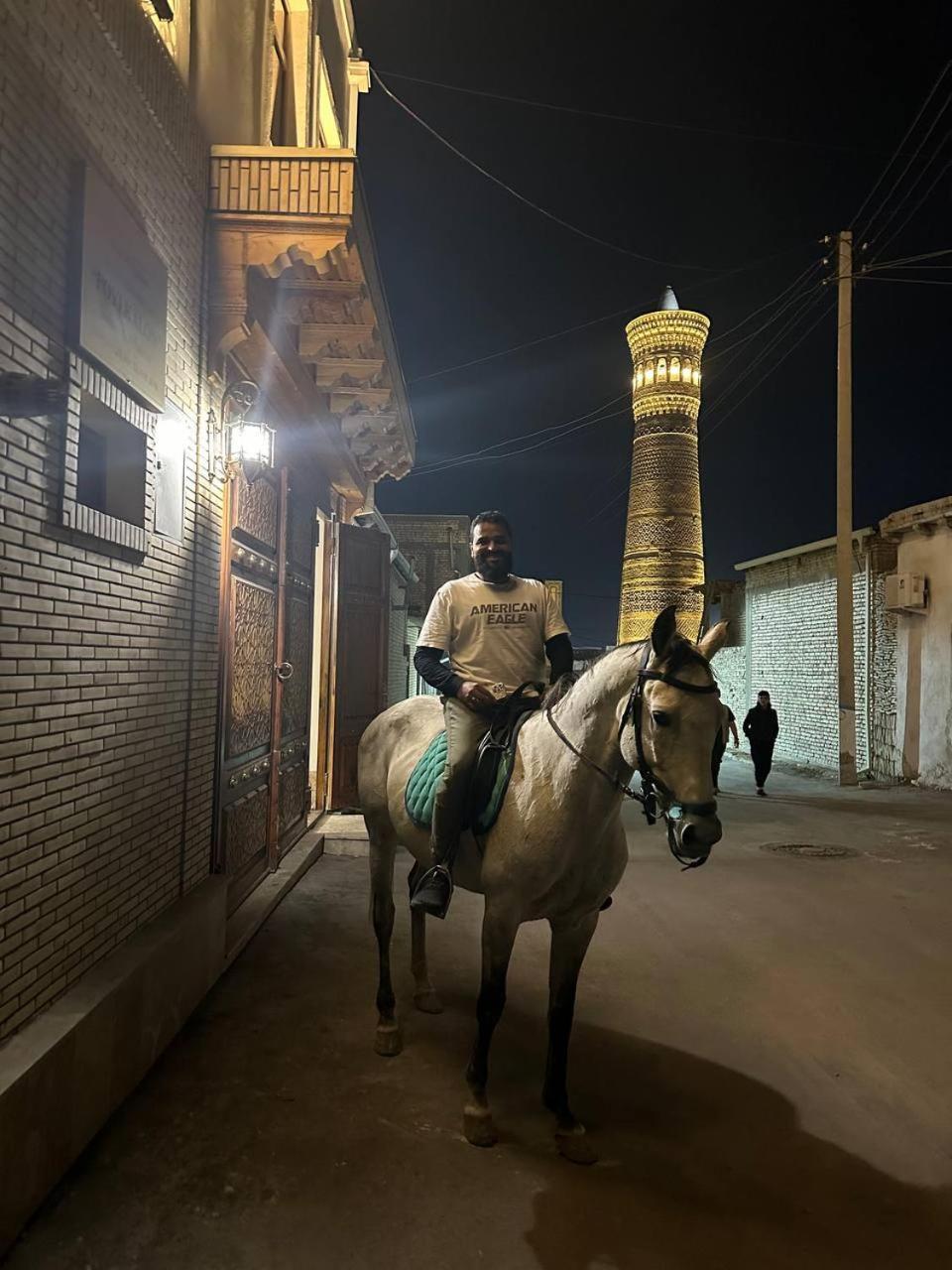 Poyi Kalon Teracce Hotel حلال Buchara Buitenkant foto